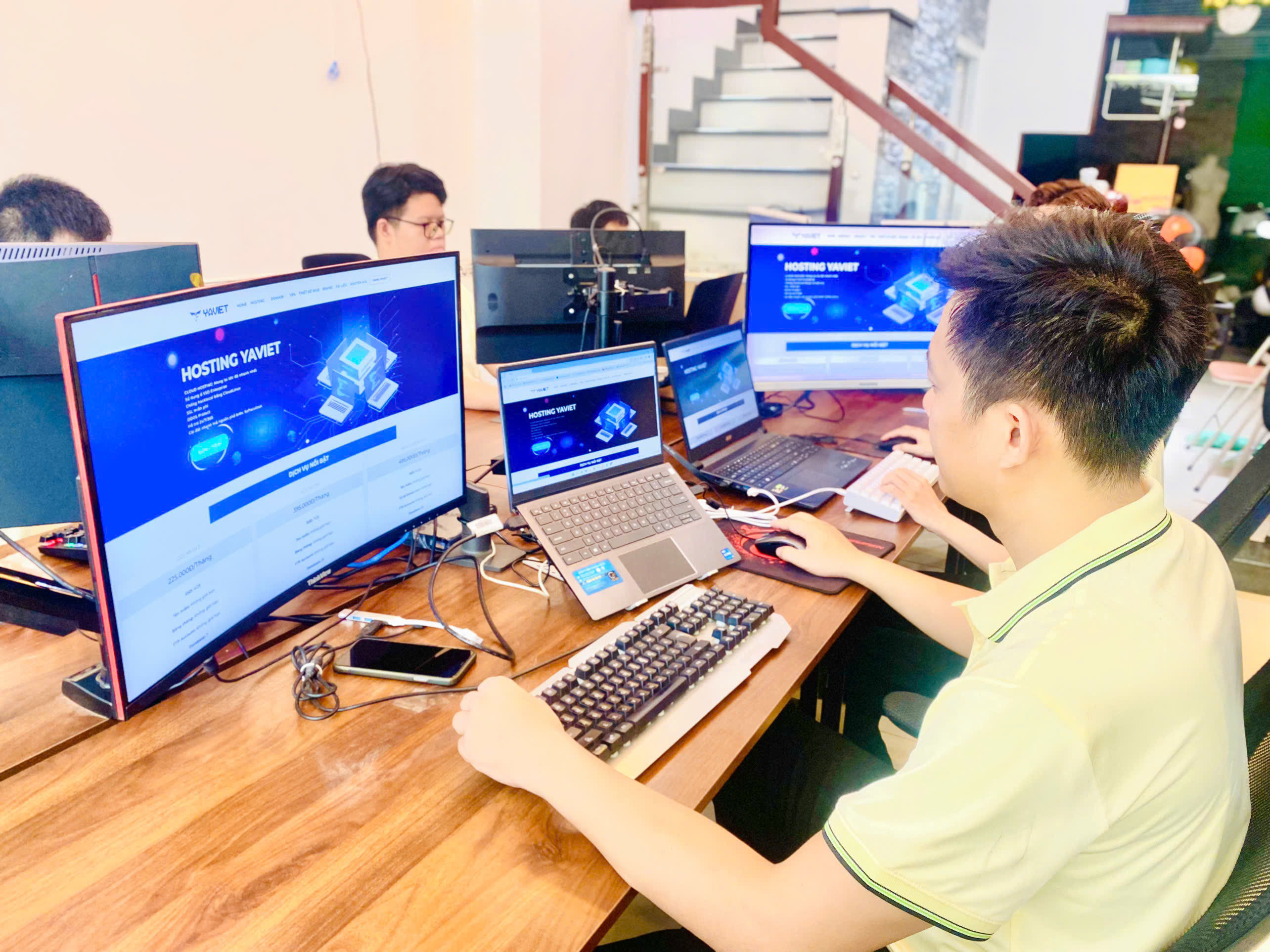Môi trường làm việc tại YAVIET