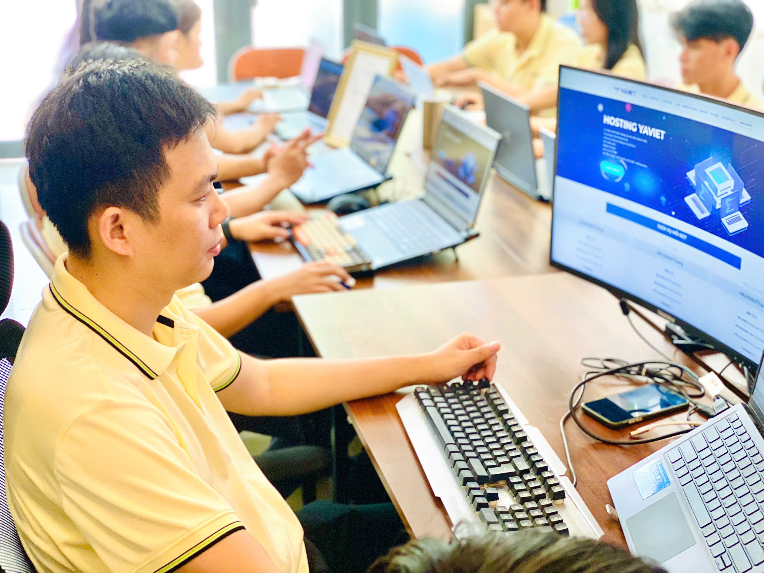 YAVIET - Chuyên nghiệp và đáng tin cậy